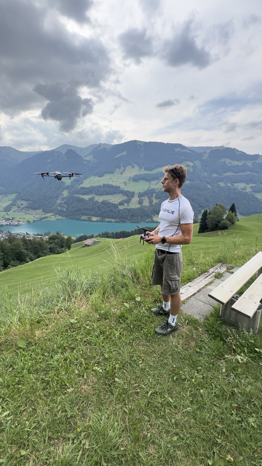 Andreas Holst drone content